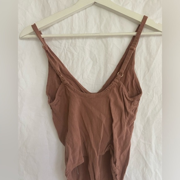 Free People Intimately brown V-Neck Buttoned Front Bodysuit Size Small - Picture 11 of 14